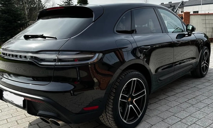 Porsche Macan cena 329000 przebieg: 32000, rok produkcji 2022 z Warszawa małe 352